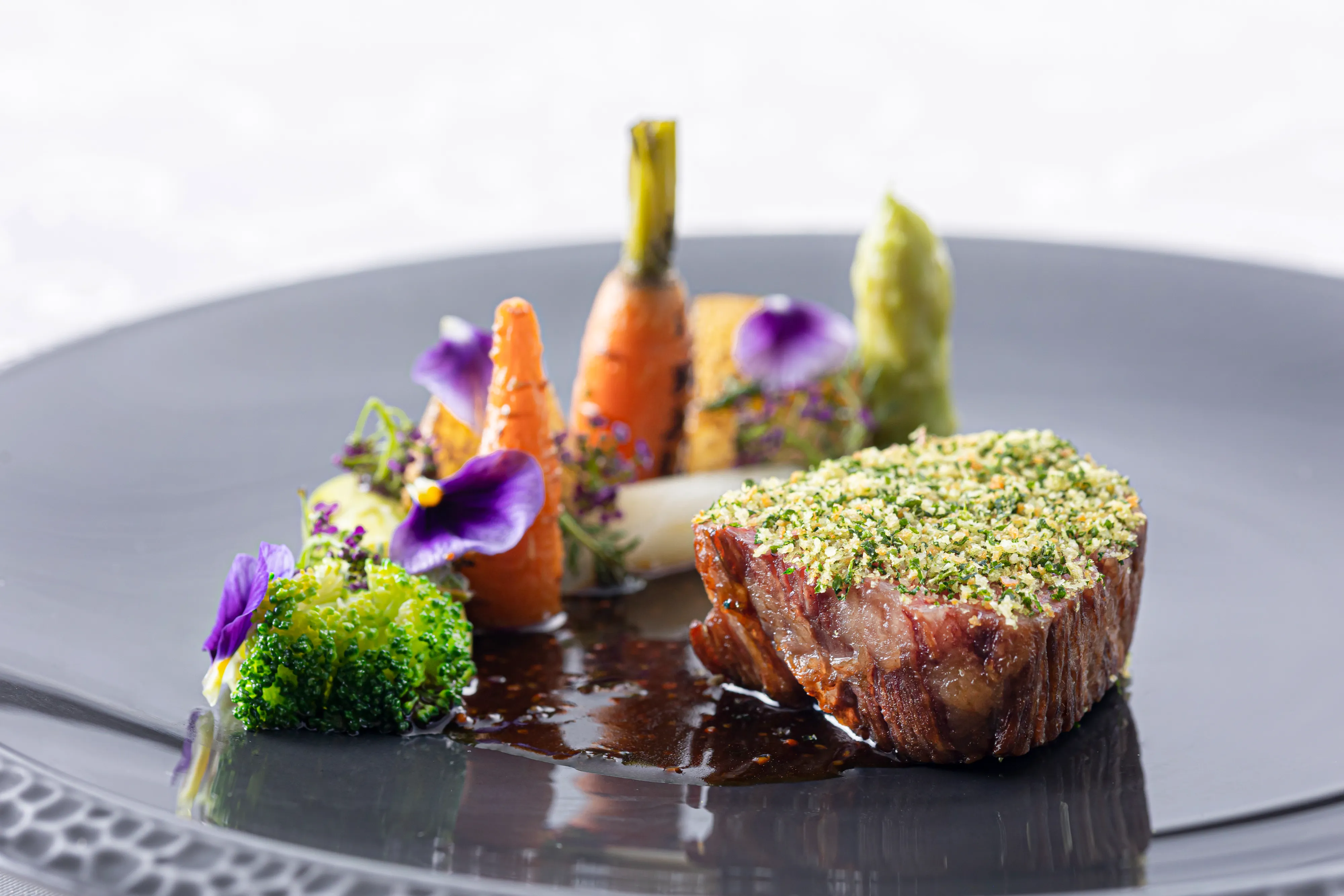 鹿児島らしい景色と料理で、ゲストをもてなしたい