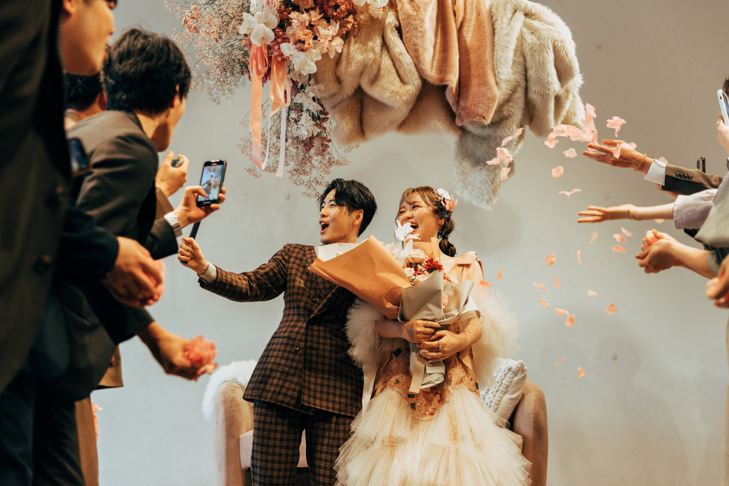 UNION HARBORの白壁と木の温もりが融合した自由な装飾が可能なパーティ会場